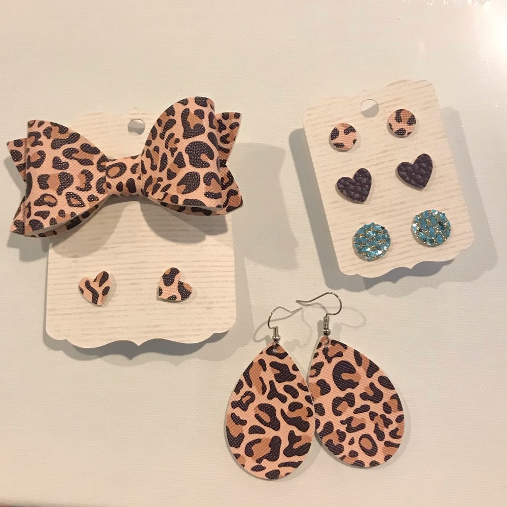 Mommy and me leopard set
